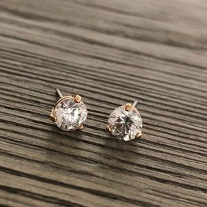 Swarovski Solitaire Stud Earrings